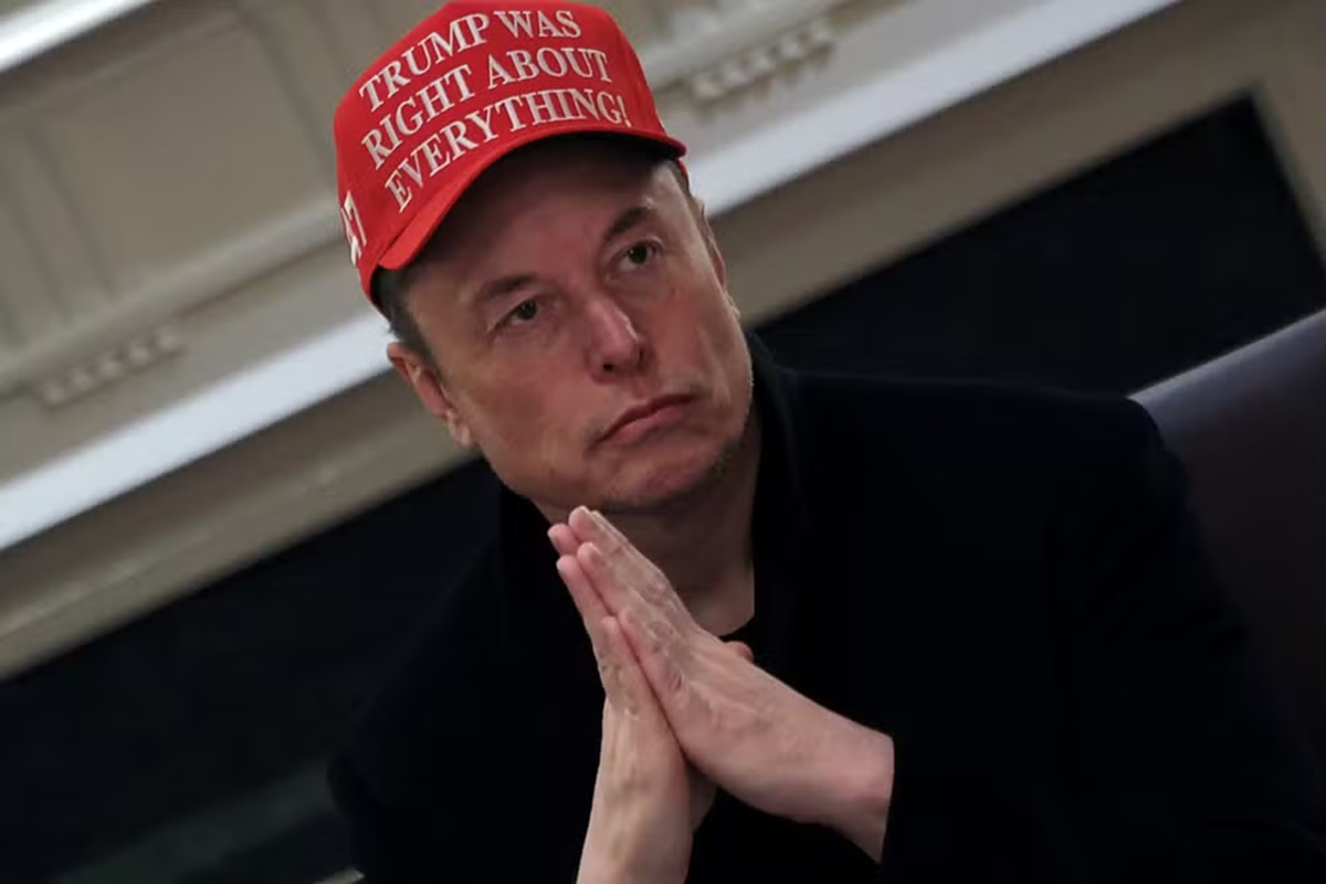 Elon Musk diz que foi chamado por Epstein para visitar ilha e recusou