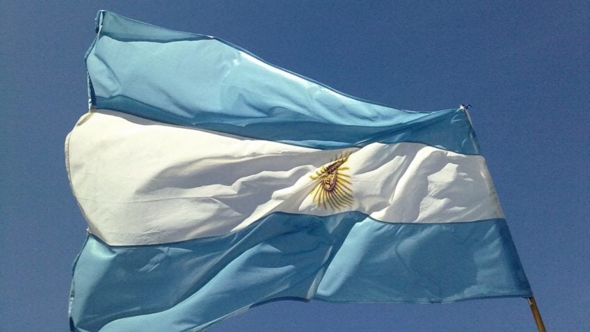 Bolsa argentina tem pior desempenho entre mercados globais em 2025