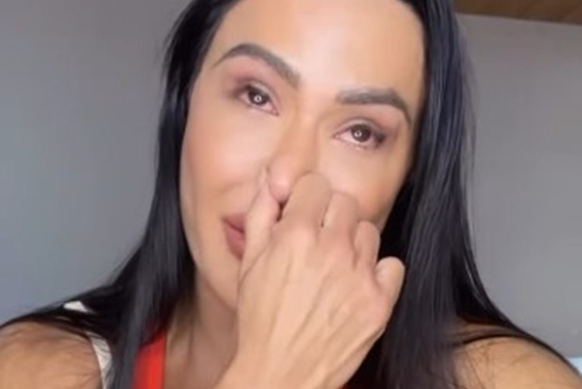 Gracyanne Barbosa chora ao falar sobre lesão: “Senti muita dor”