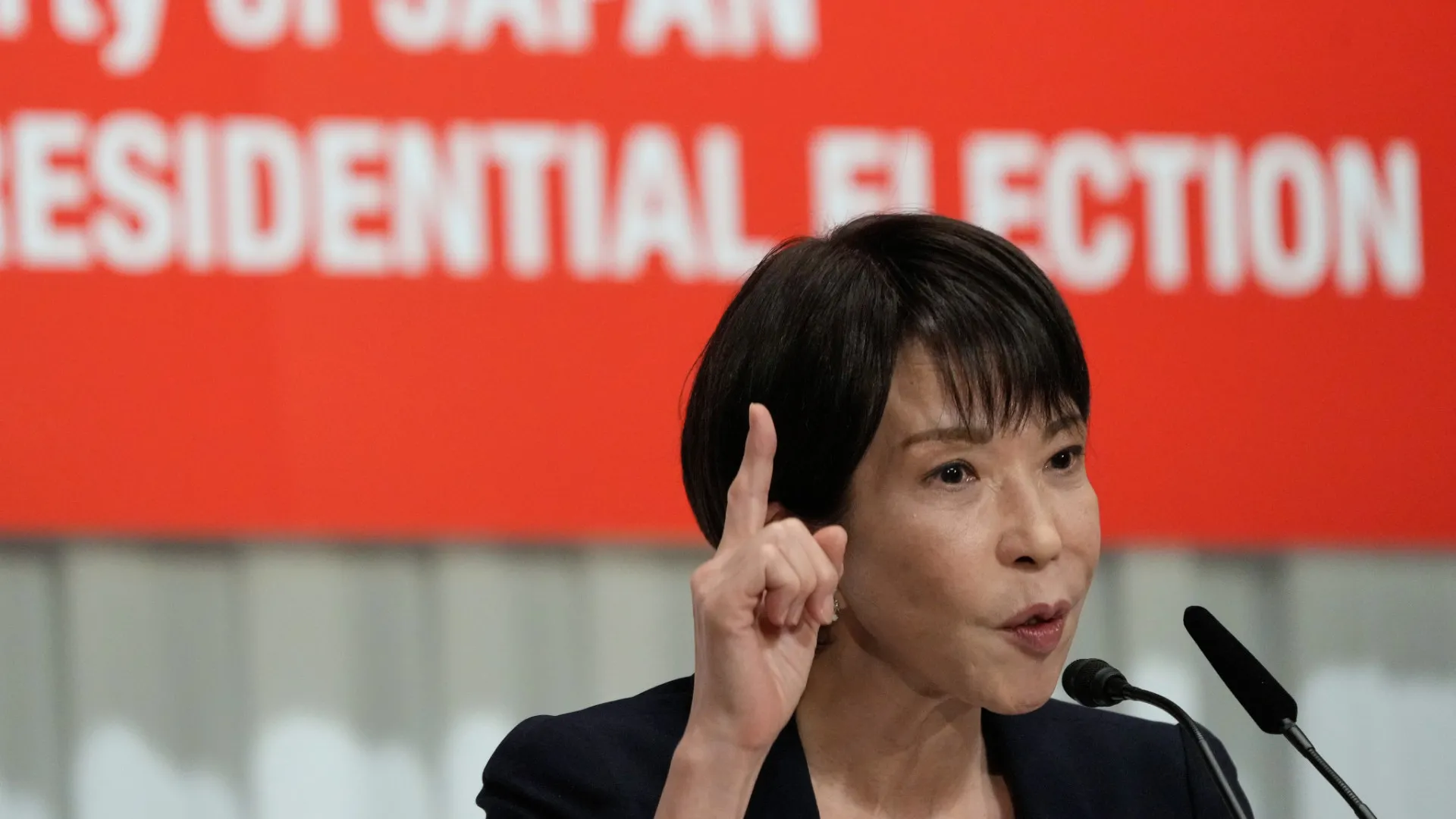Ex-ministra deve se tornar a primeira mulher a liderar o Japão
