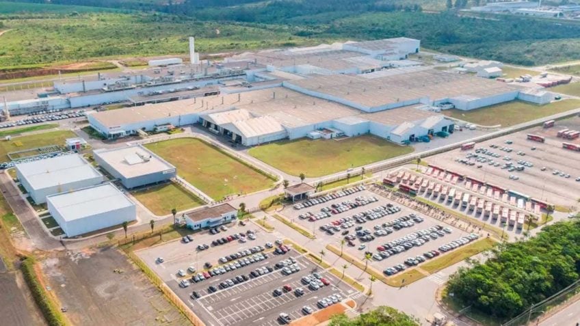 Toyota anuncia retomada de produção no Brasil a partir de novembro
