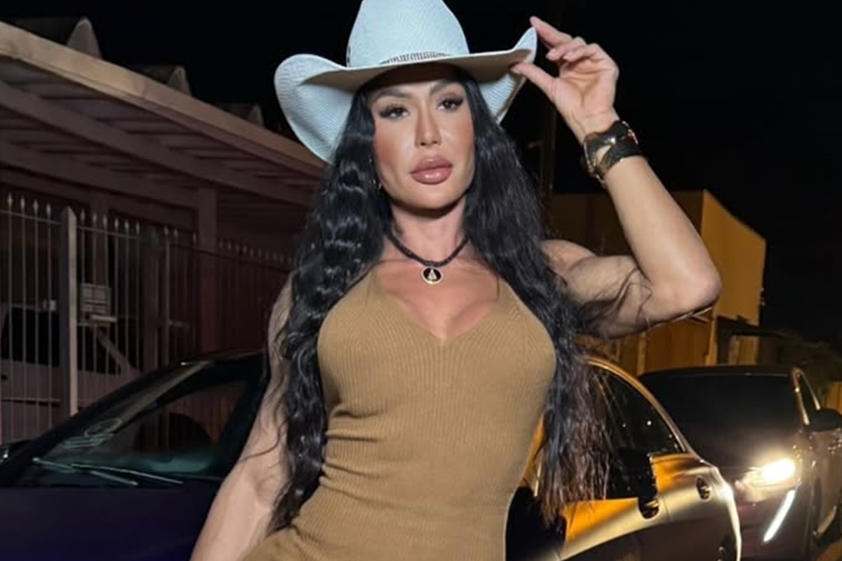 Gracyanne Barbosa deixa escapar tatuagem íntima em homenagem a Belo