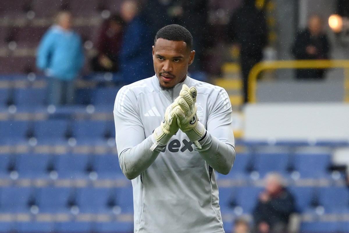 Seleção: John, do Nottingham, é convocado após lesão de Ederson