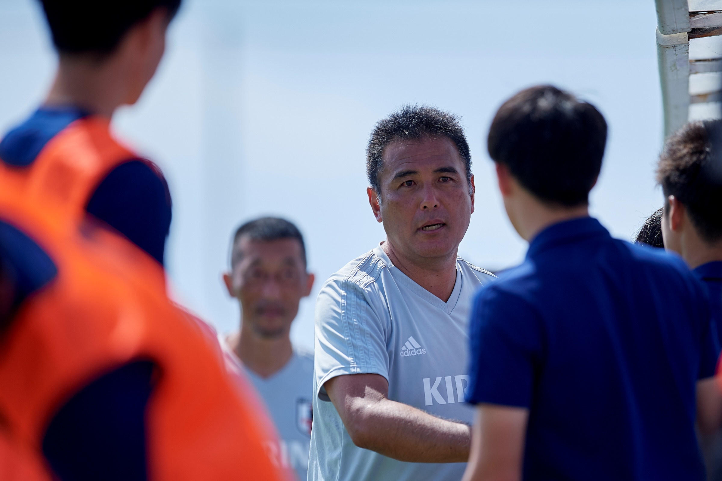 Ex-técnico do Japão é condenado por posse de pornografia infantil