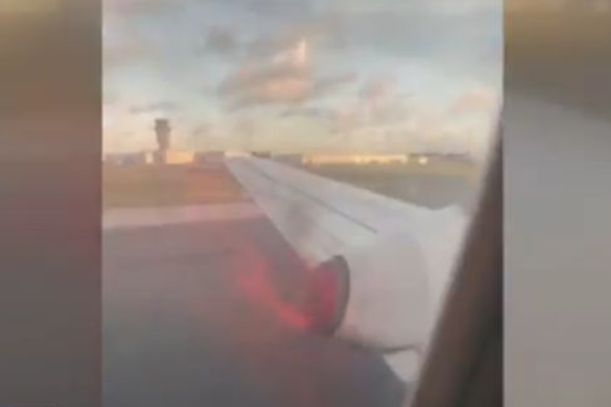 Vídeo: motor de avião pega fogo na Austrália, e voo é cancelado