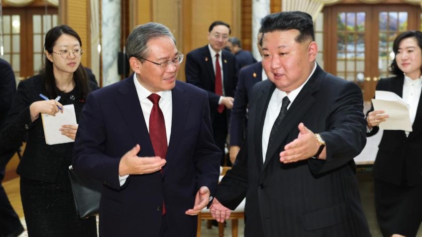 China diz ter parceria “estratégica” com a Coreia do Norte