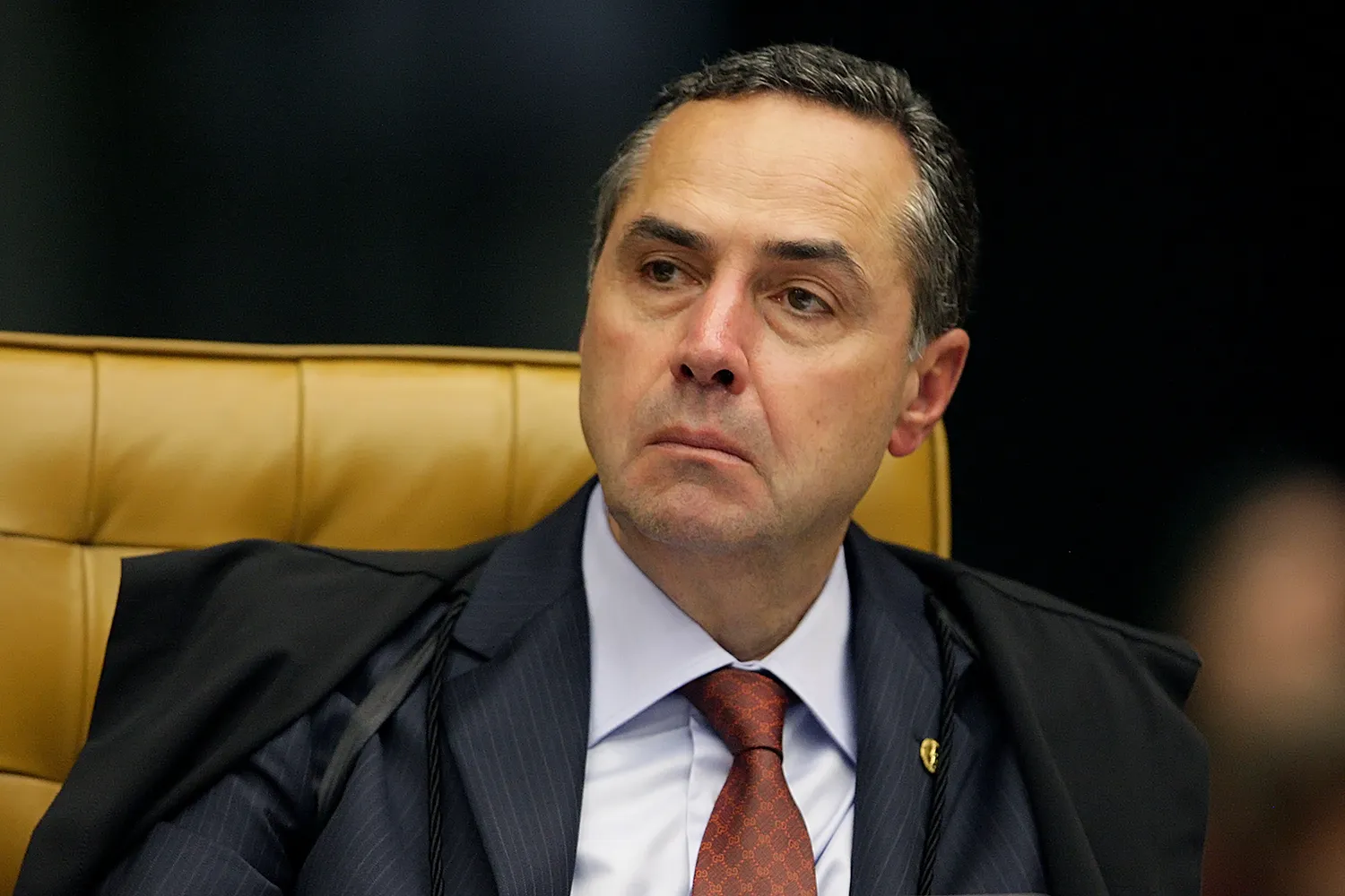 Barroso anuncia aposentadoria antecipada e deixará o Supremo Tribunal Federal