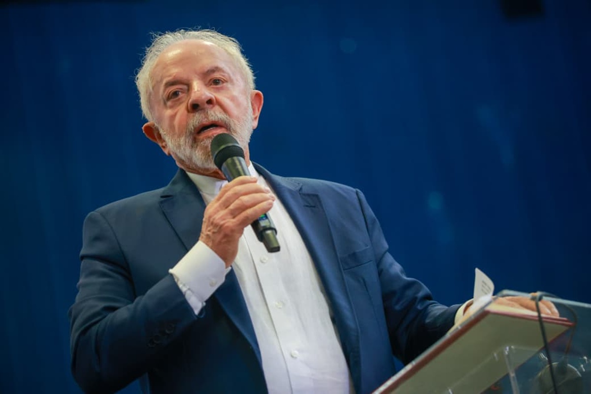 Lula vê “indústria de desconfiança” em críticas sobre questão fiscal