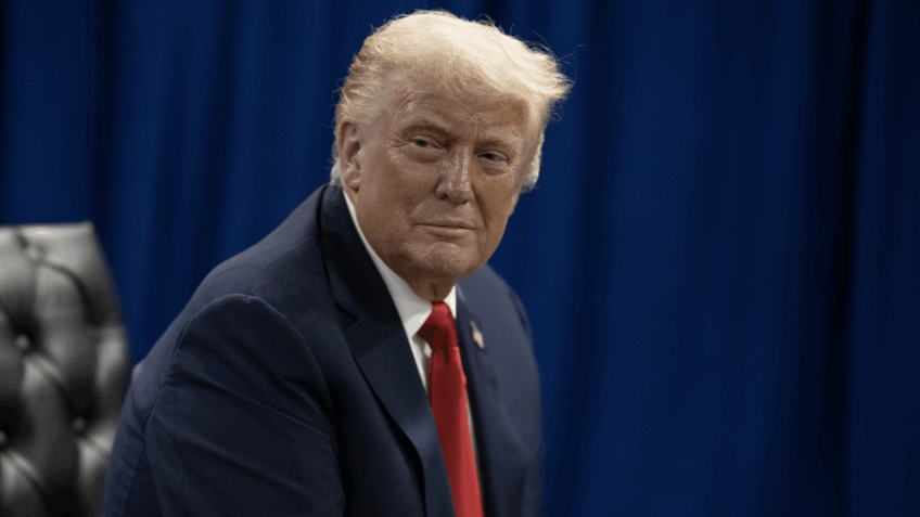 Após nova tarifa, Trump sinaliza disposição para encontrar Xi