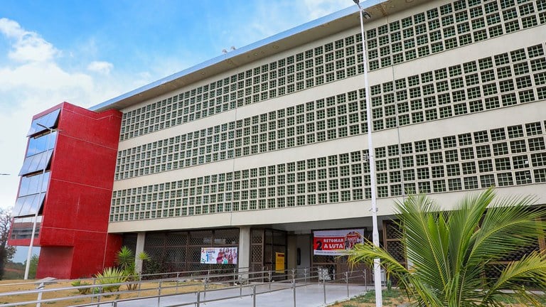 Justiça libera curso de medicina para assentados e quilombolas
