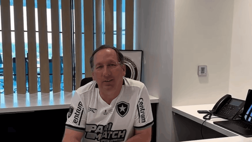 Juiz anula reuniões da SAF Botafogo, mas preserva Textor no comando