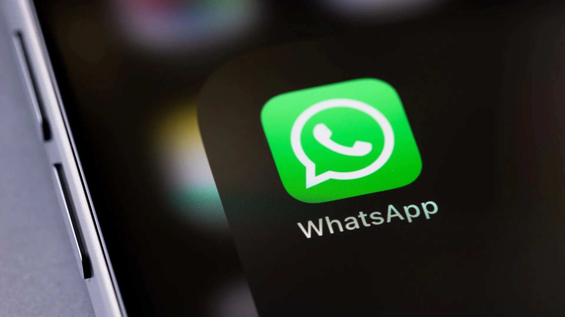 WhatsApp lança ferramenta para resumir mensagens com IA primeiro no Brasil
