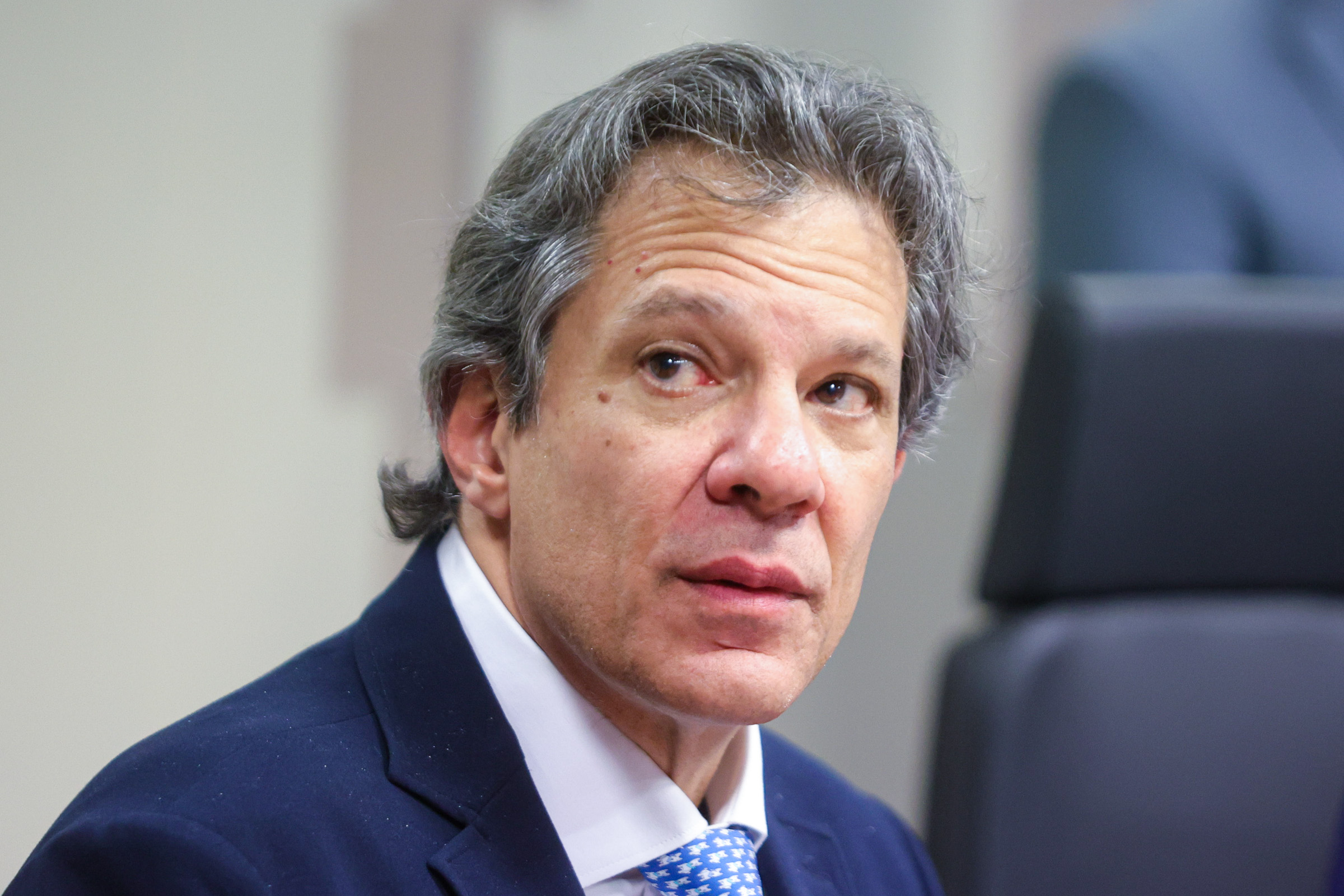 Após derrota na MP do IOF, Haddad vai a audiência no Senado