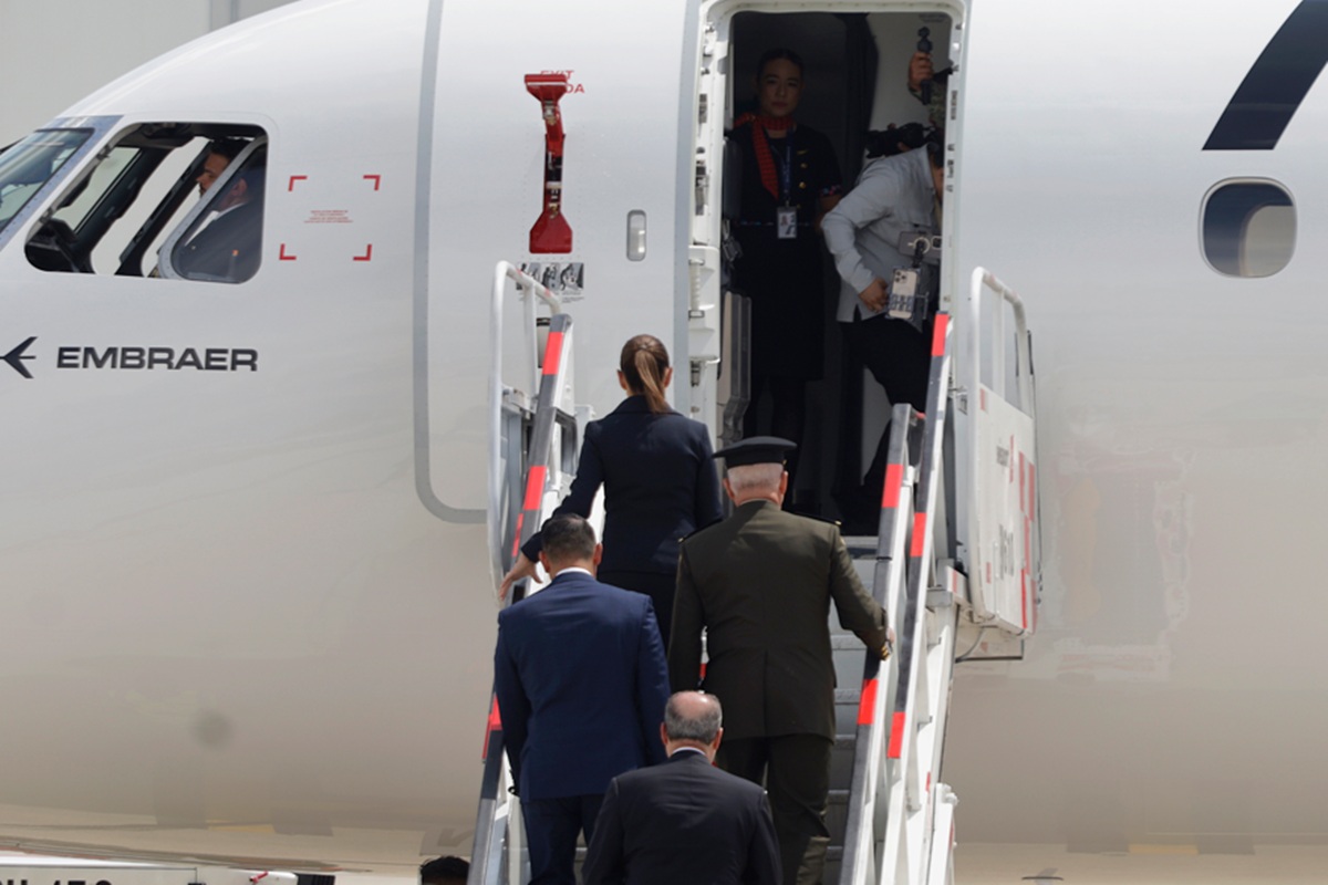 Embraer recebe pedido de empresa holandesa por 20 jatos E195-E2
