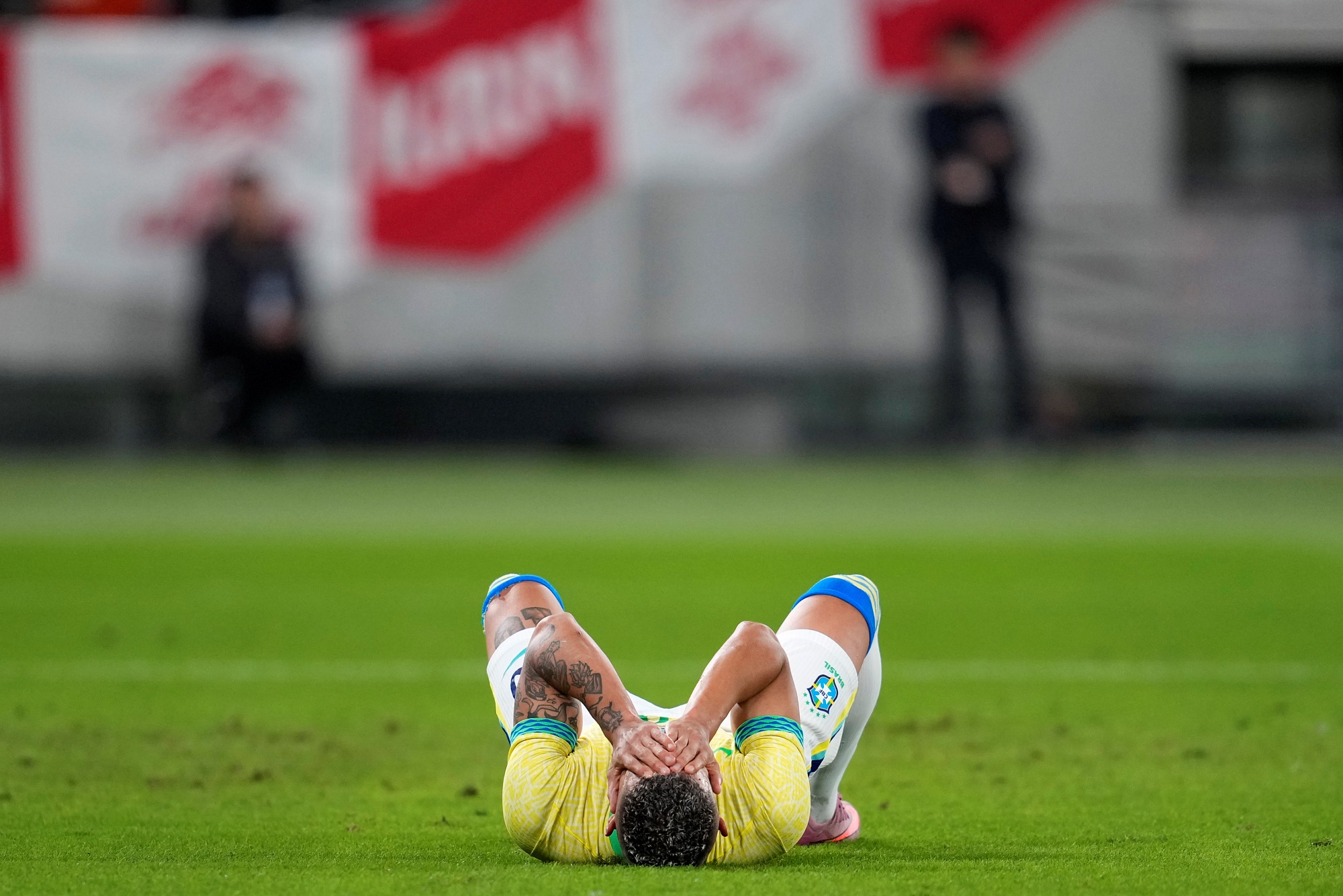 Imprensa estrangeira detona derrota da Seleção Brasileira: “Escândalo”