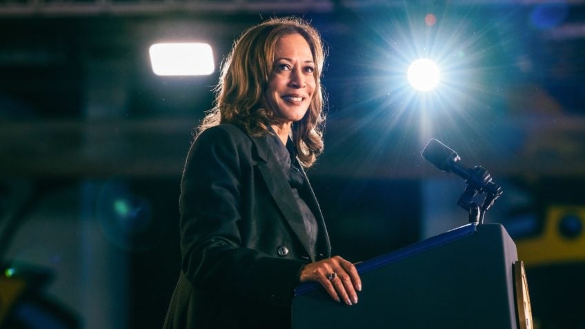 Em livro, Kamala Harris se debruça sobre fracasso de campanha
