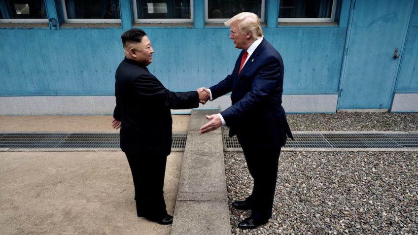 Trump e Kim Jong-un podem se reunir no final do mês, diz jornal