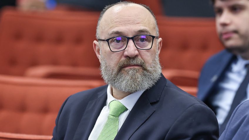 Advogado diz que ausência de denúncia contra Valdemar é "contradição”