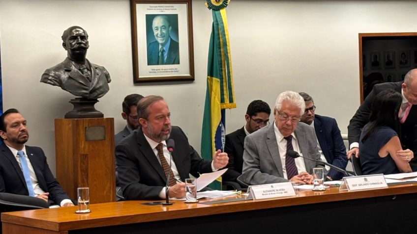 Governo quer fim de gastos socioambientais de Itaipu em 2027