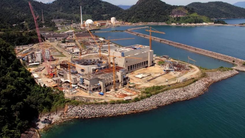 Governo publica resolução que exige atualização de estudos de Angra 3