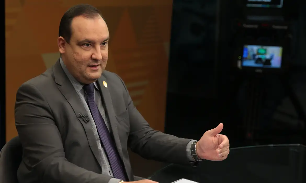 Ex-presidente da Funai é condenado por perseguir servidores