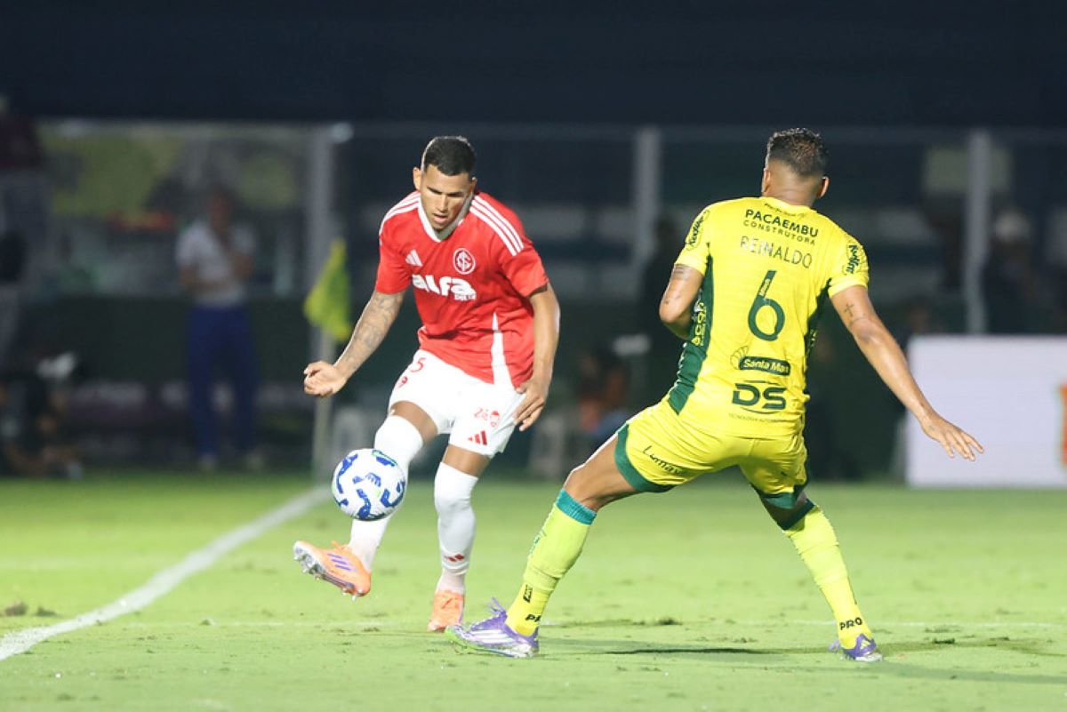 Em casa, Mirassol vence Internacional e segue no G4 do Brasileirão