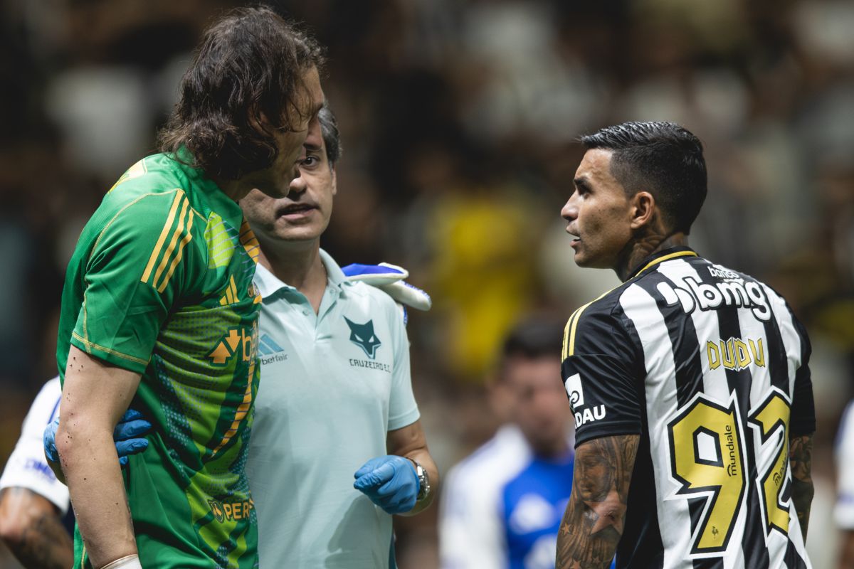 Atlético-MG e Cruzeiro empatam em 1 x 1 no último clássico do ano