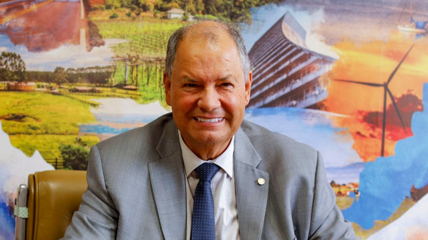 MDB: programa será "anti-extremos" e responsável nas contas