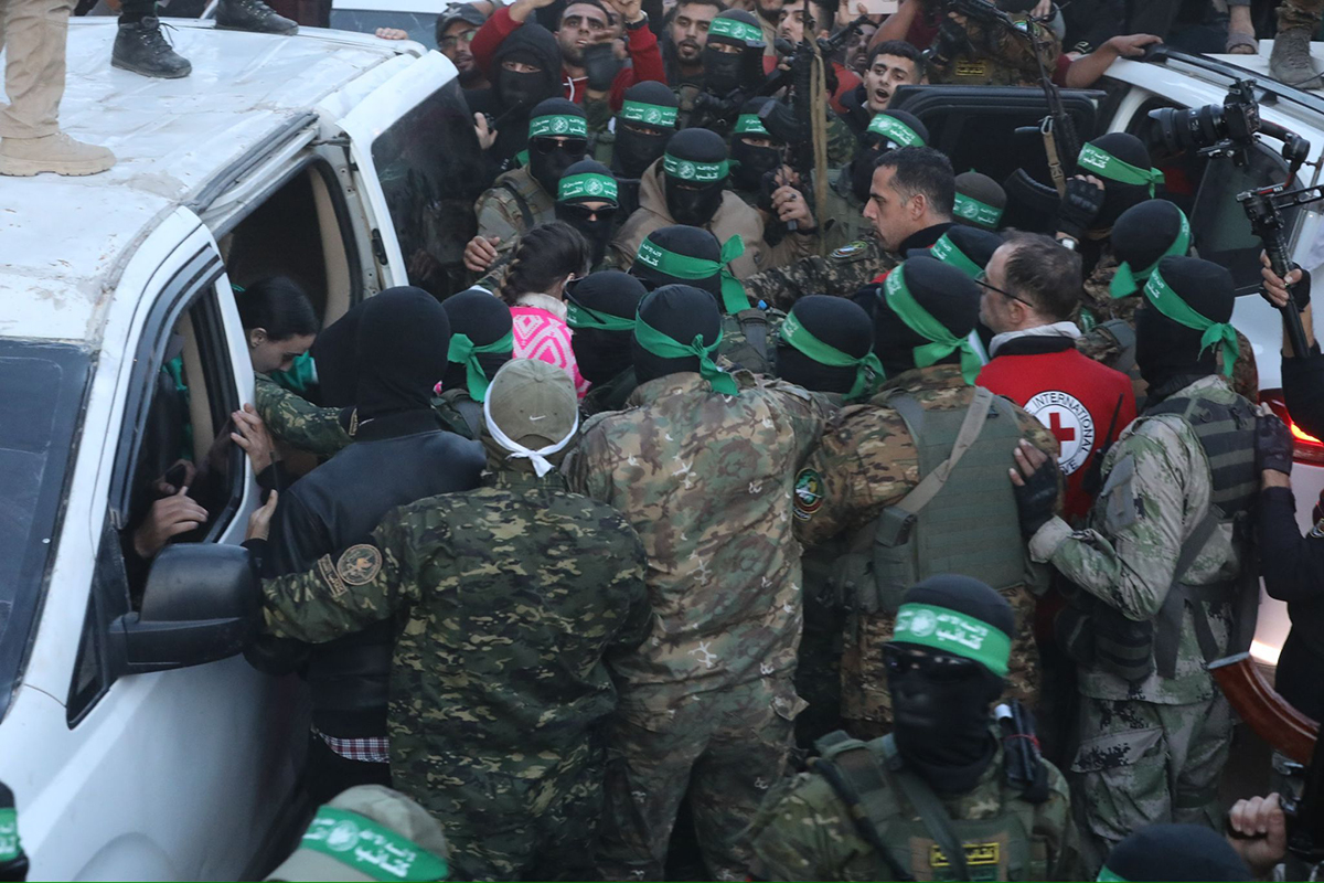 Hamas pede pressão sobre Israel para destravar fases do acordo
