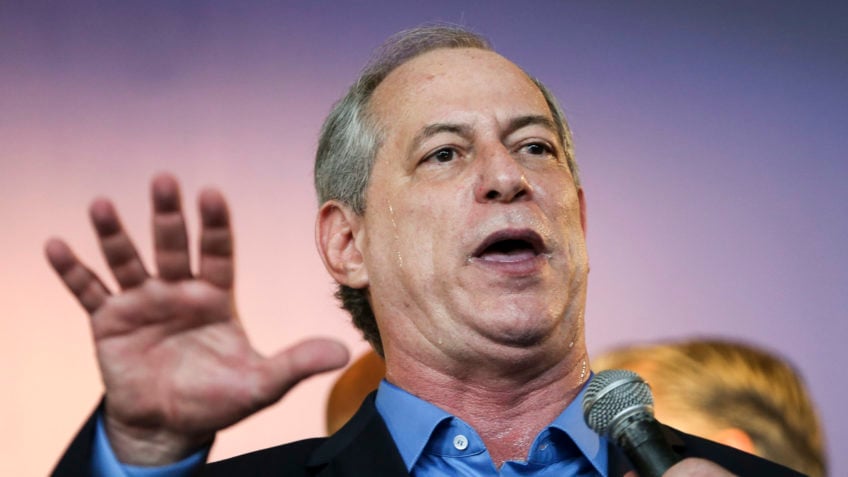 Ciro Gomes deixa o PDT depois de 10 anos filiado ao partido