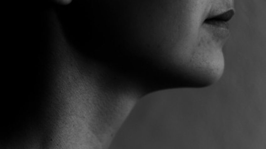 Mindfulness melhora a saúde de mulheres com dor crônica na mandíbula