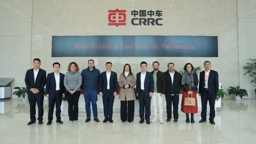 Raquel Lyra se reúne na China com maior fabricante de trens do mundo