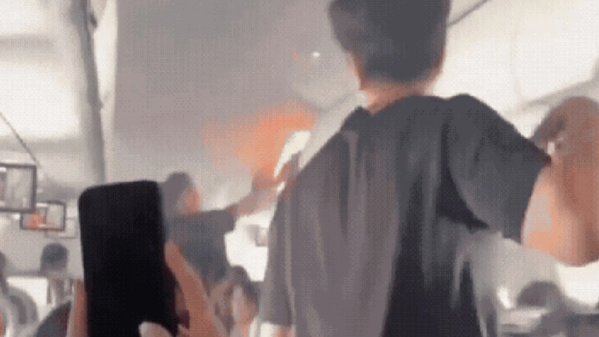 Incêndio em bateria força pouso de emergência em voo da Air China; vídeo