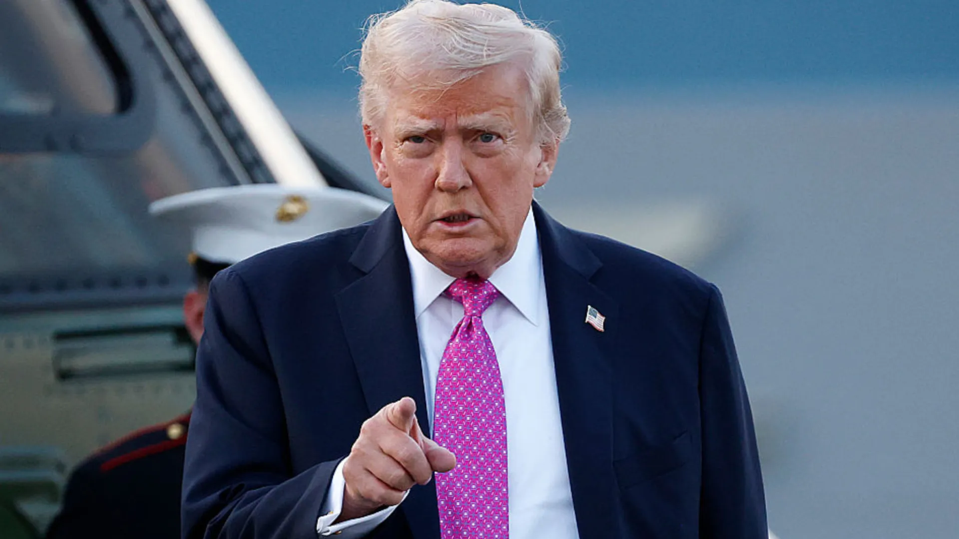 Trump chama Petro de 'líder de drogas ilegais' e sugere ações contra cartéis na Colômbia