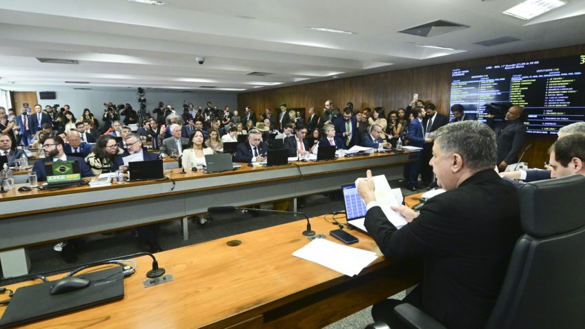 Ao vivo: CPI do INSS ouve ex-integrante do CNPS