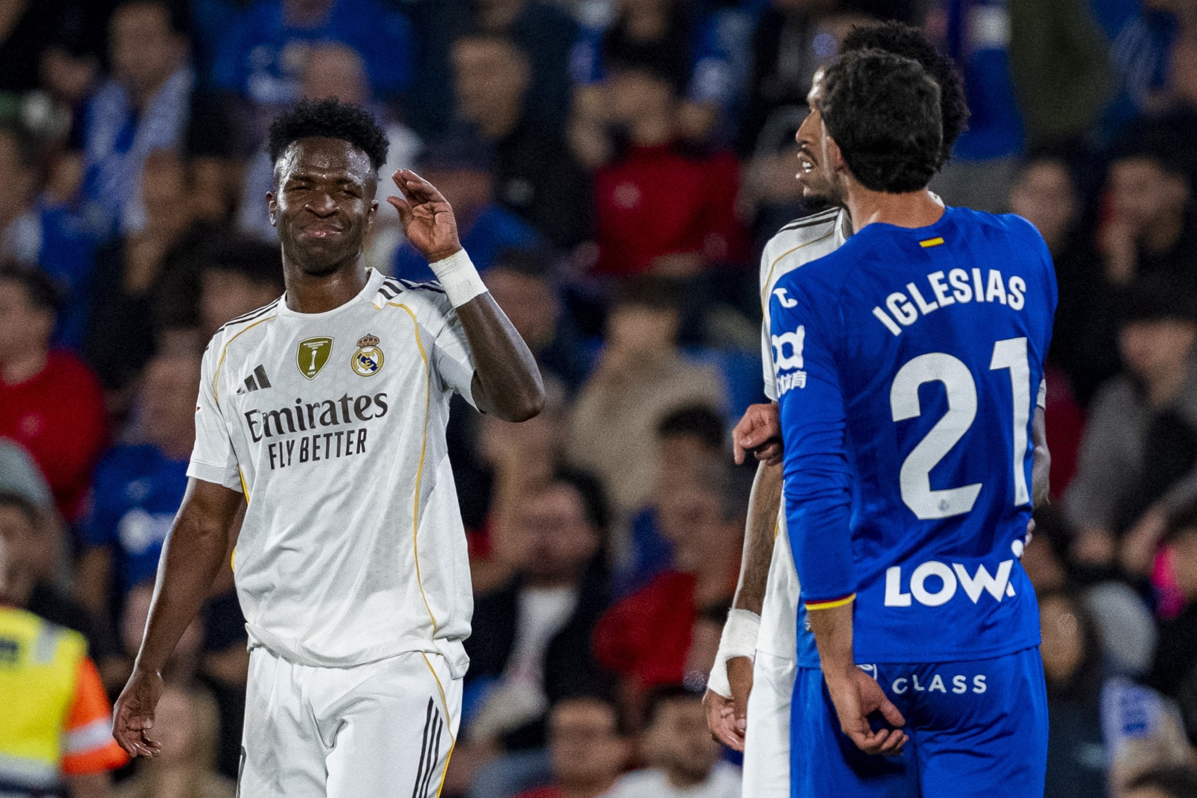 Confira leitura labial de Vini Jr. em discussão durante jogo do Real