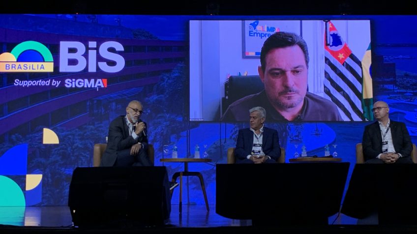 Legalizar cassinos eleva turismo e arrecadação, dizem especialistas