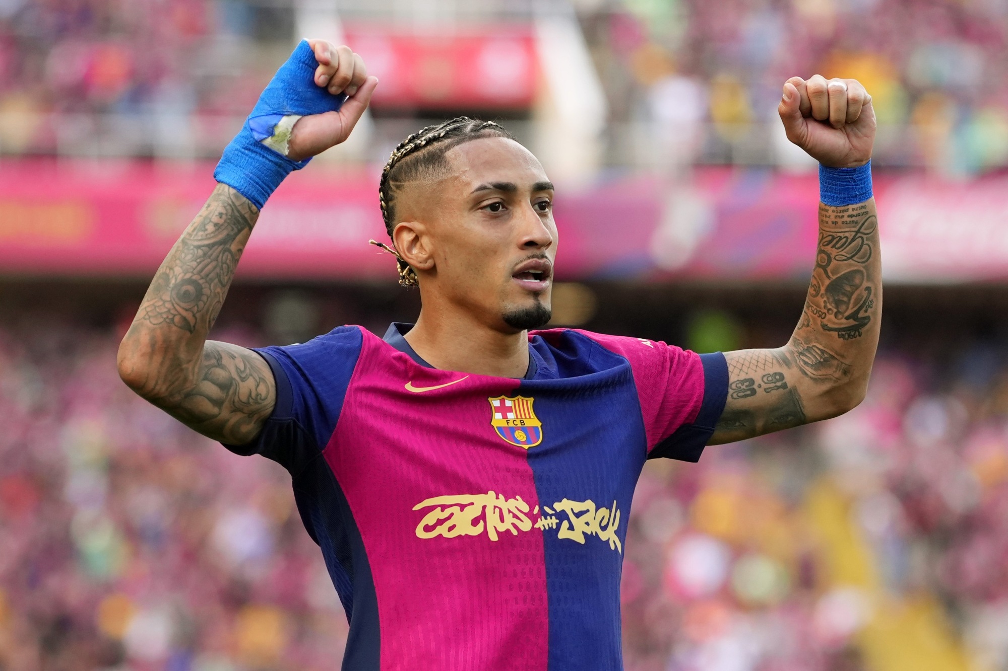 Barcelona tem retorno de Raphinha para clássico contra o Real Madrid