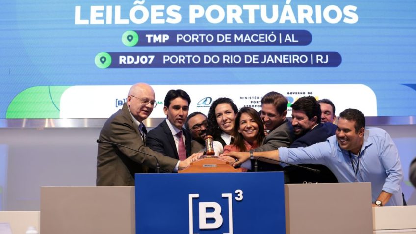 Petrobras e Britto-Macelog 2 vencem leilões de terminais portuários