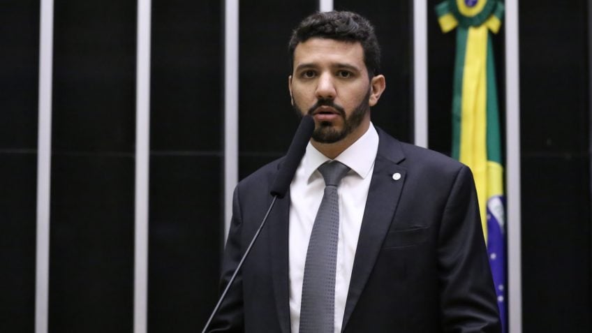 “Chegou a hora de endurecer", diz relator do PL das Bagagens