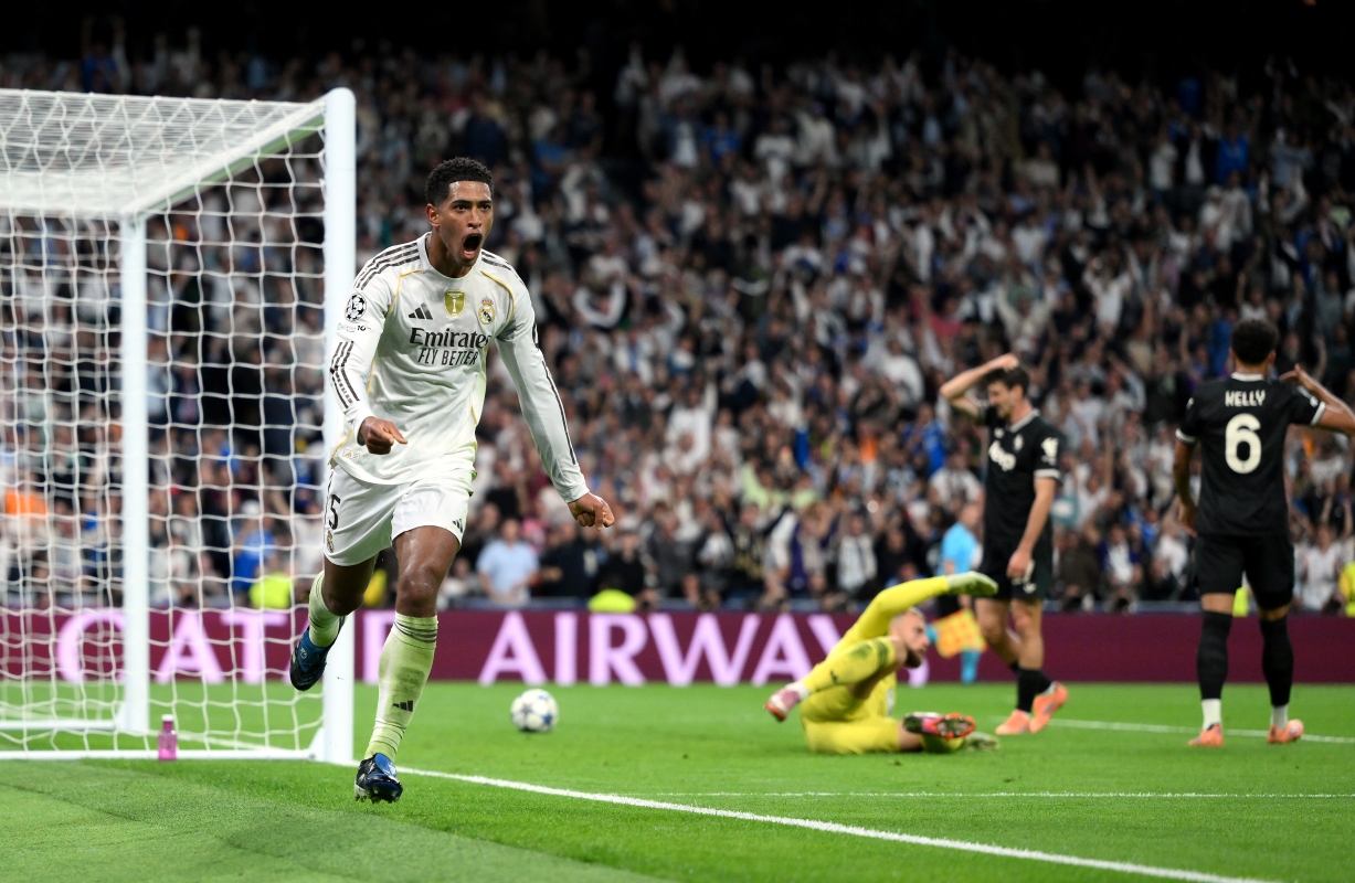Bellingham marca e Real Madrid segue invicto na Champions League