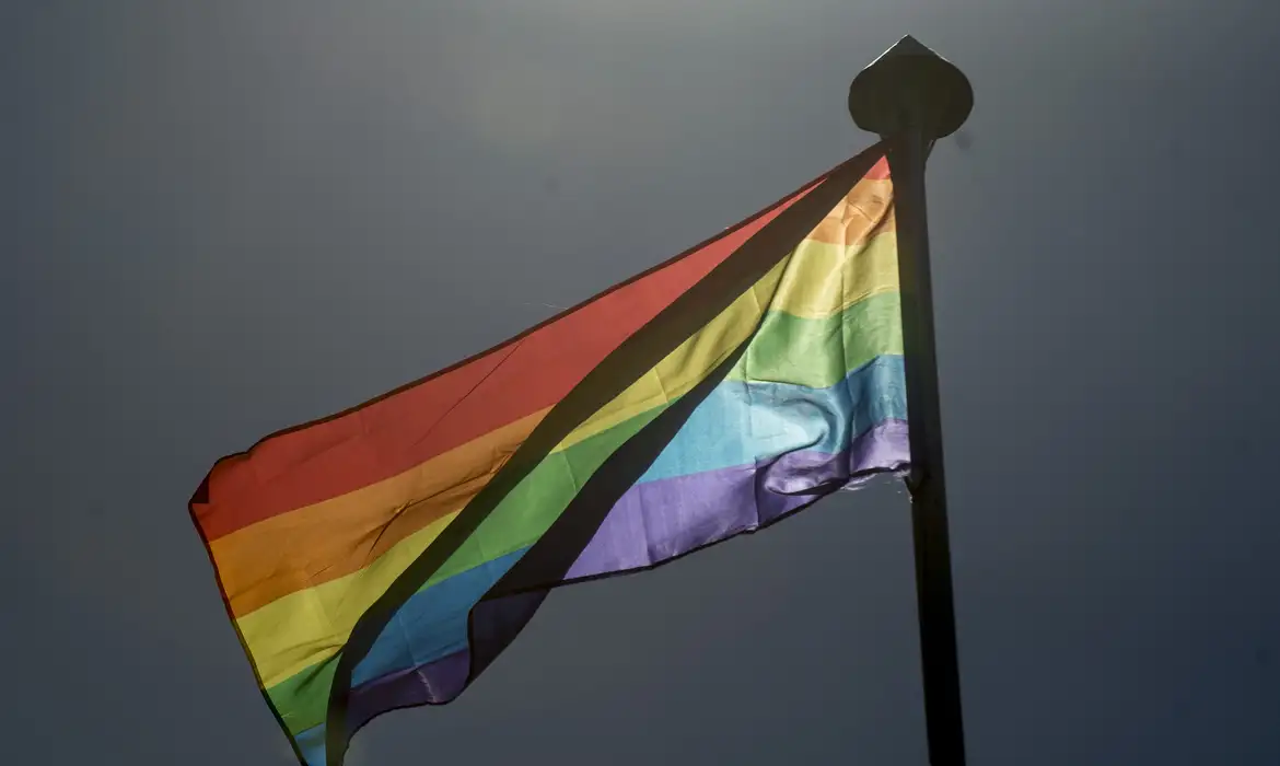 LGBTQIA+: encontro defende políticas públicas para combater violência