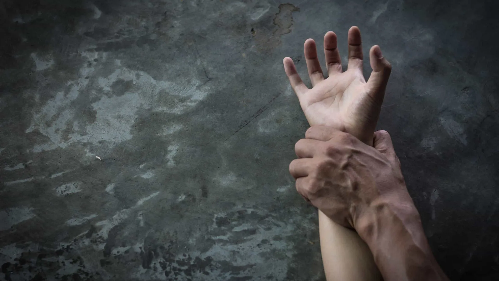 Homem de 24 anos é preso por manter relação com menina de 11 anos
