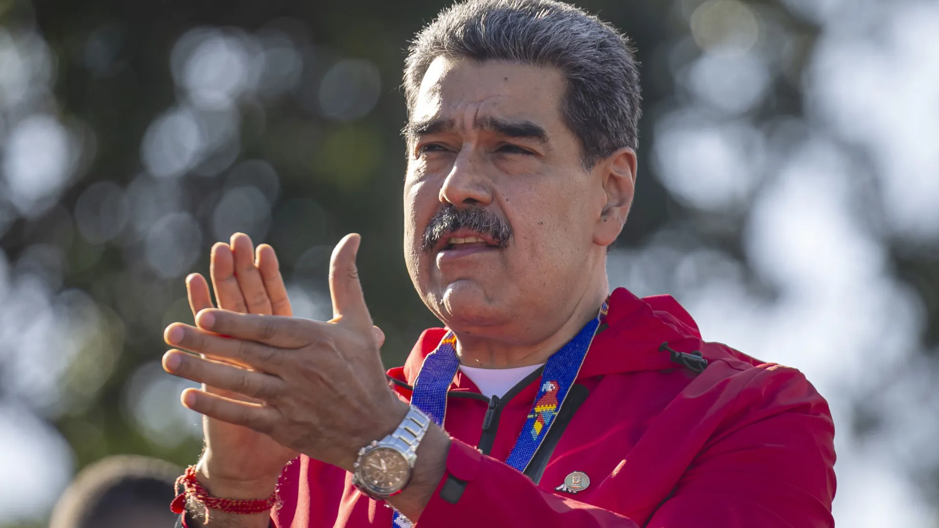 Maduro diz que Venezuela tem 5 mil mísseis antiaéreos para enfrentar EUA