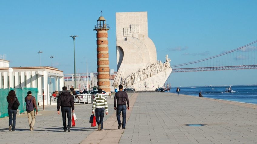 Portugal põe em vigor nova lei de imigração; saiba o que muda