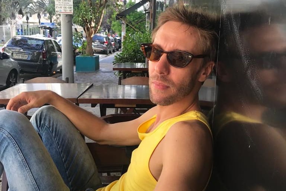 Morre o ator e bailarino Fer­nando Fecchio, aos 45 anos