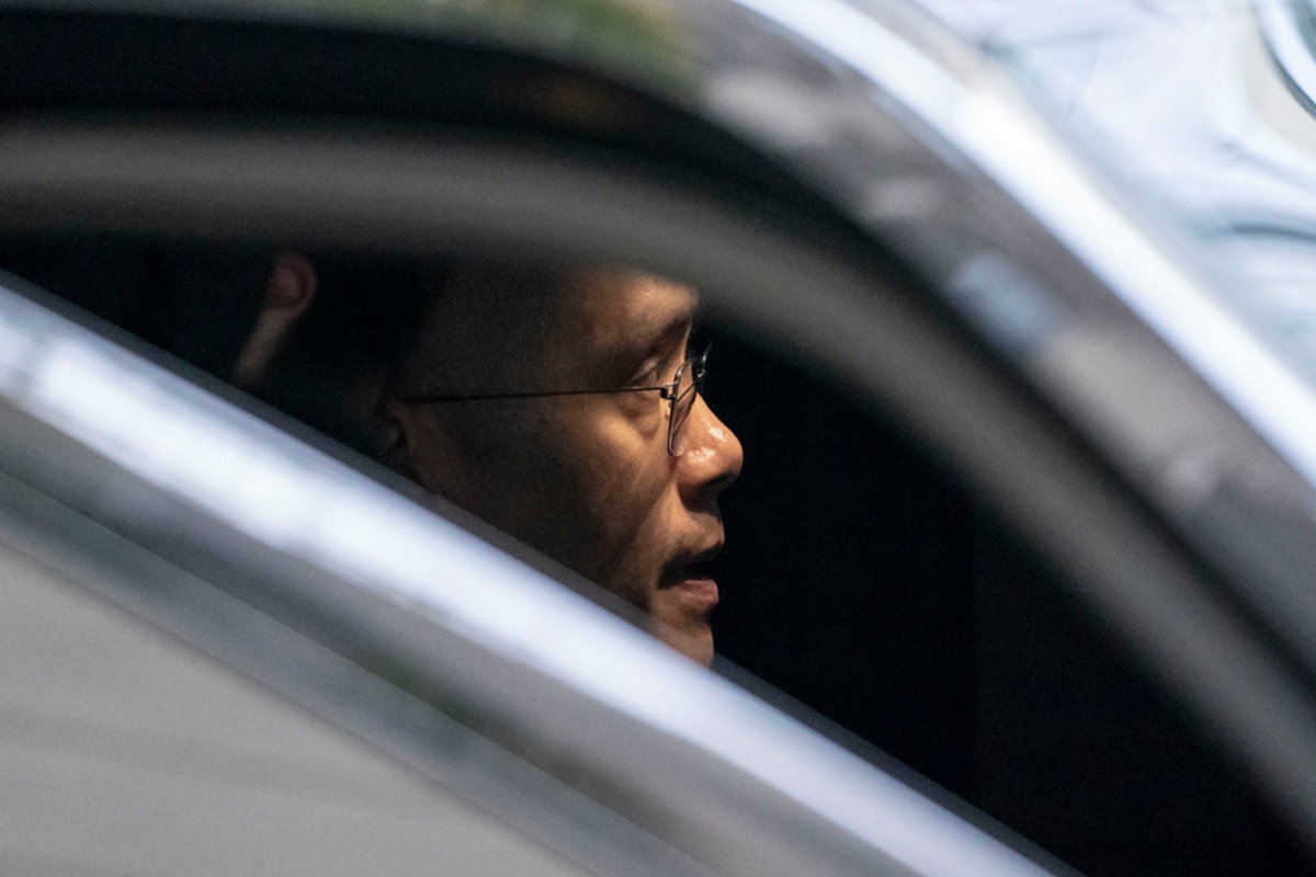 Trump dá perdão judicial a ex-CEO da Binance que ficou 4 meses preso