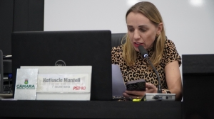 Câmara aprova projeto “Vereadora por um Dia” para incentivar mulheres na política