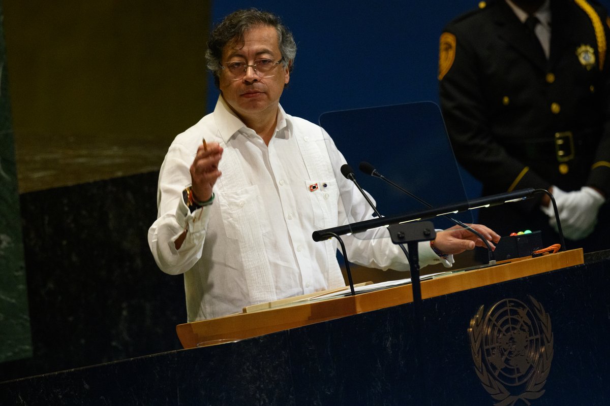 Trump impõe sanções ao presidente da Colômbia, Gustavo Petro