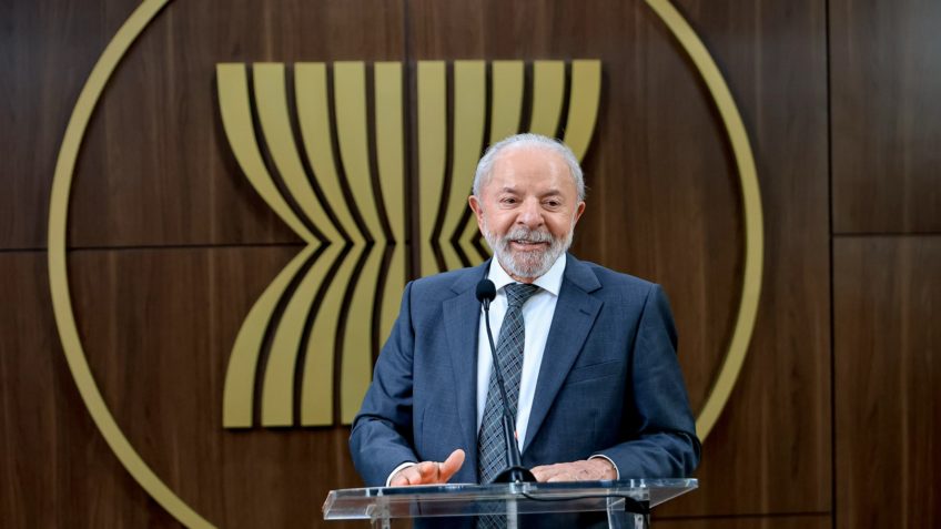Em nota, governo Lula diz que “não tolera tráfico de drogas”